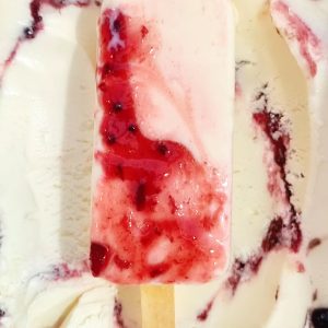 409563570_214260228386969_1456423019075928013_n